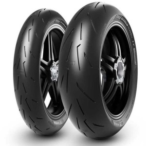 PIRELLI Diablo Rosso IV Corsa Rear