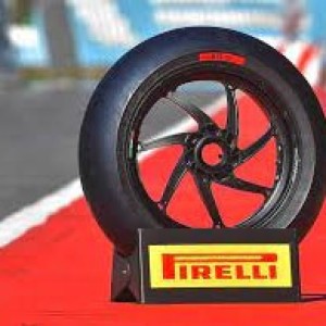 PIRELLI Diablo Superbike SCX Rear