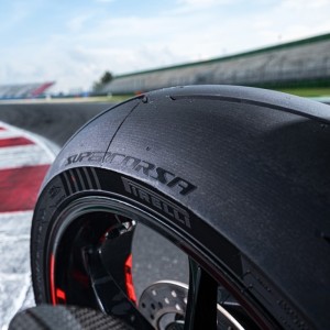PIRELLI Diablo Supercorsa V4 SC1 Rear